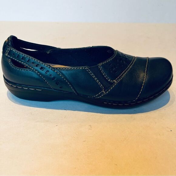Clarks Collection Women's Slip On Leather Loafers Dark Blue Size 8.5M - Picture 4 of 9